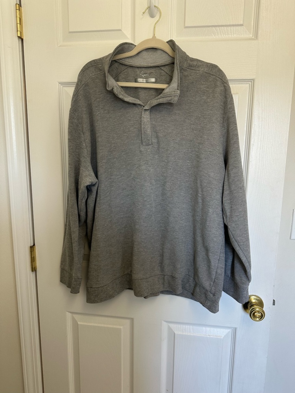 Men's Greg Norman Gray Quarterzip Pullover Sweatshirt